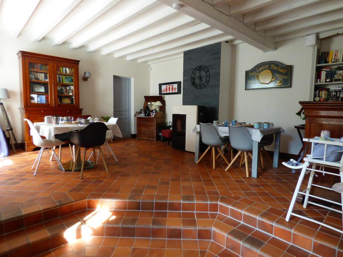 Chambres D'Hotes Les Muscaris Feins-en-Gatinais Екстер'єр фото